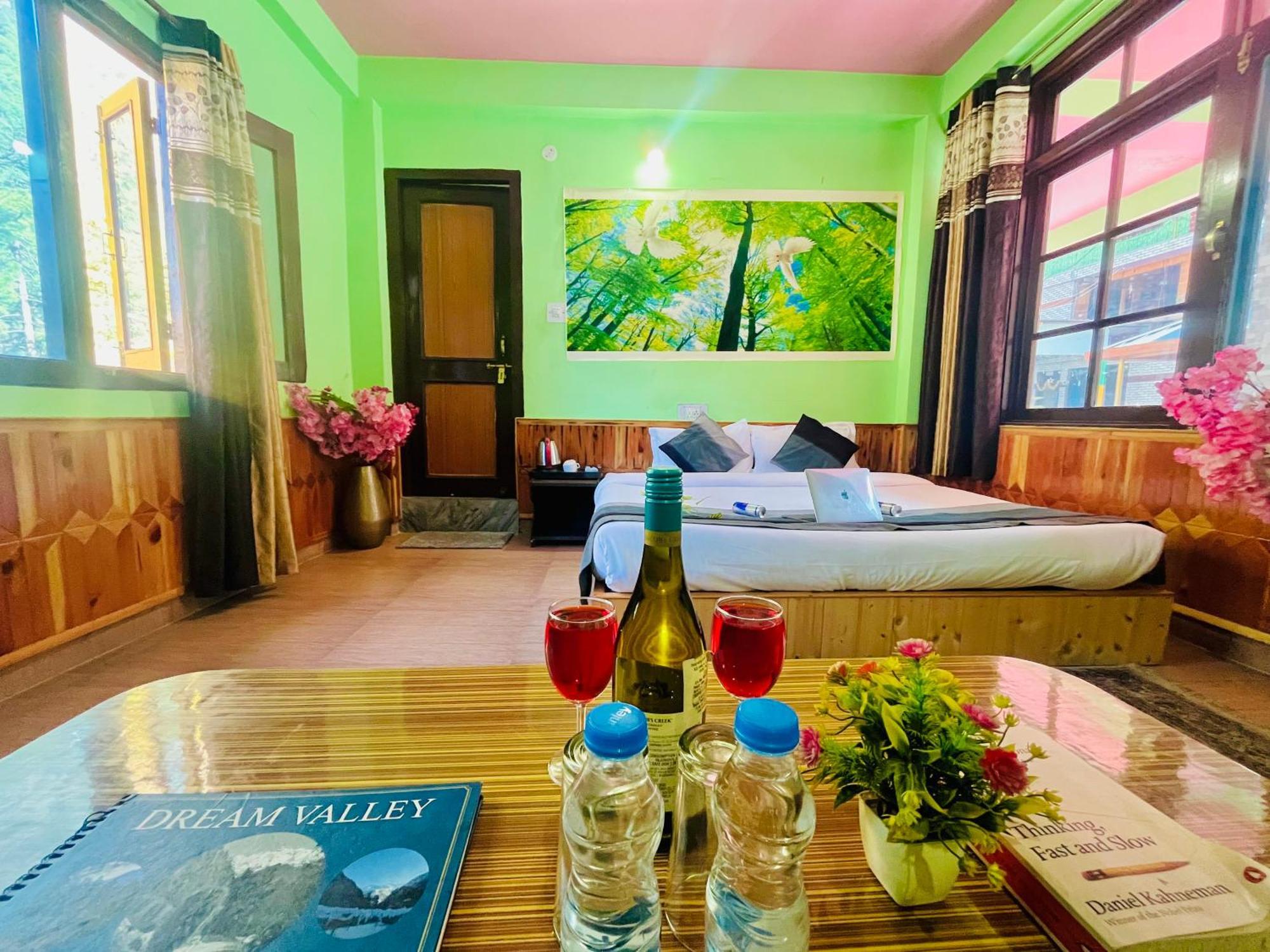 Hotel Brownie River View Kasol Exterior photo